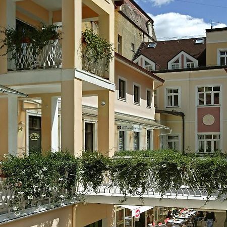 Apartmany Cesky Dvur Mariánské Lázně Exterior foto
